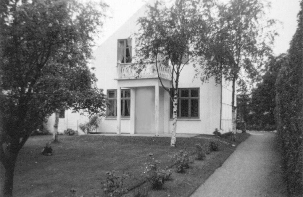 Befrielsesdagene i Dragr 1945. Del 1 af 3 - Dines Bog